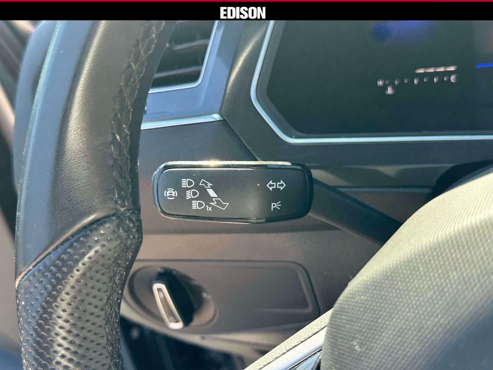 2023 Volkswagen Tiguan 2.0T SE R-Line Black 4MOTION