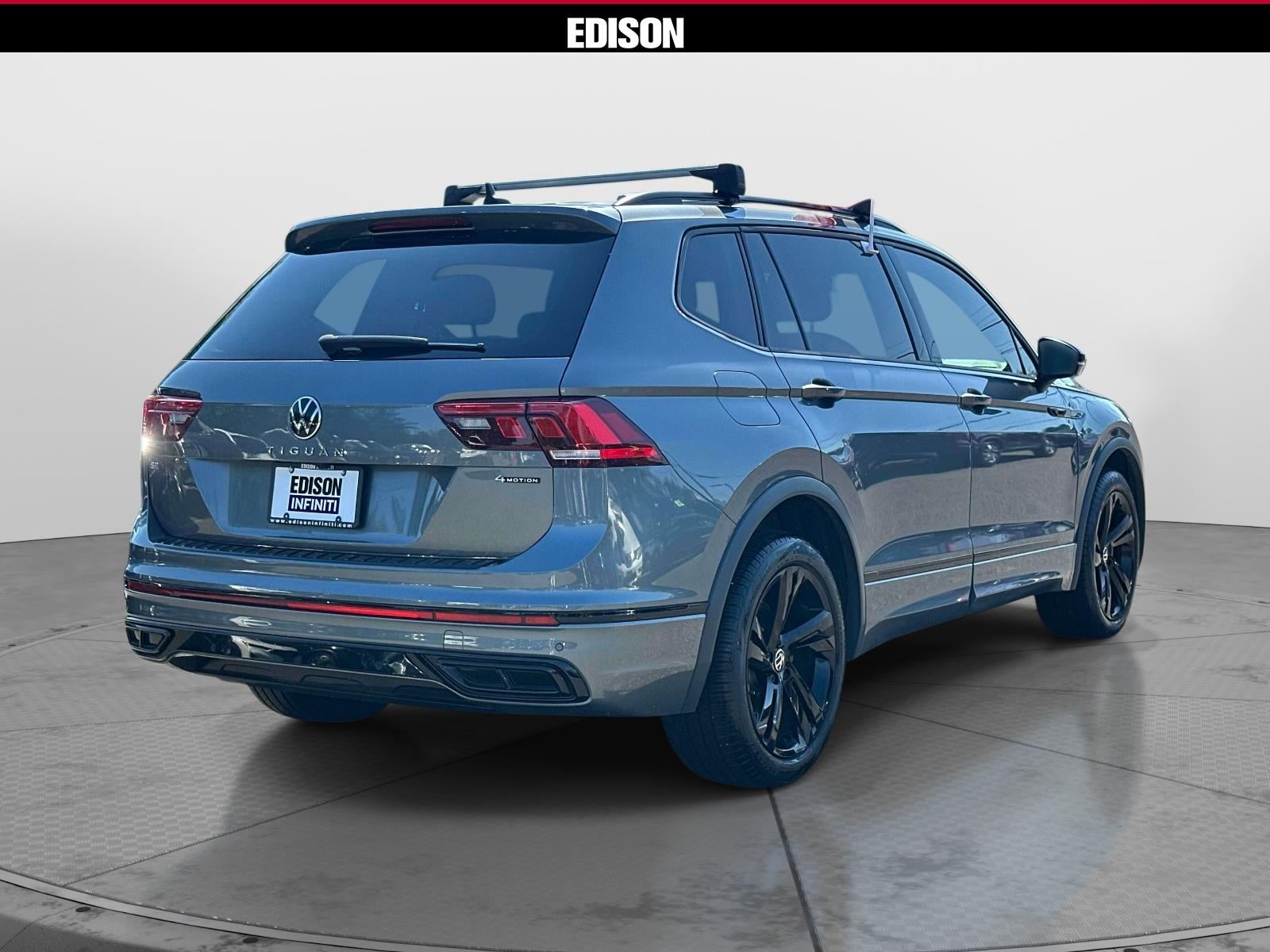 2023 Volkswagen Tiguan 2.0T SE R-Line Black 4MOTION