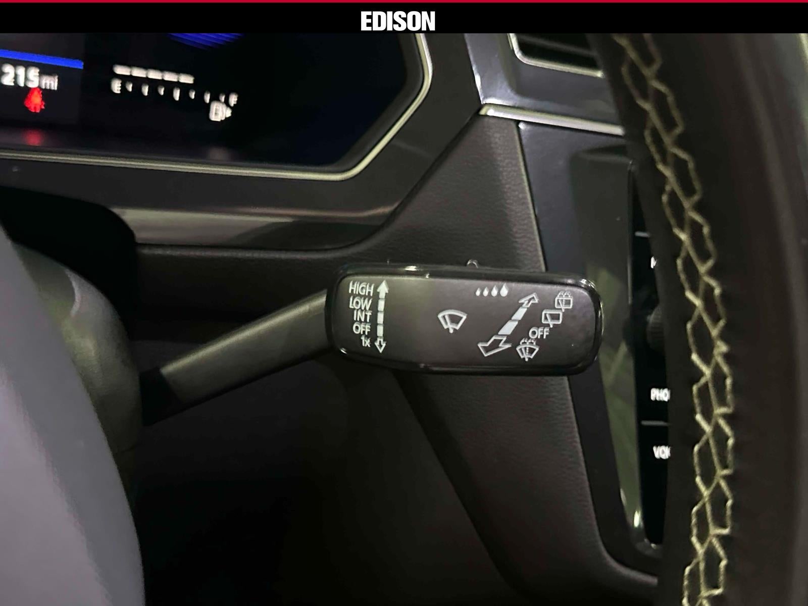 2023 Volkswagen Tiguan 2.0T SE 4MOTION