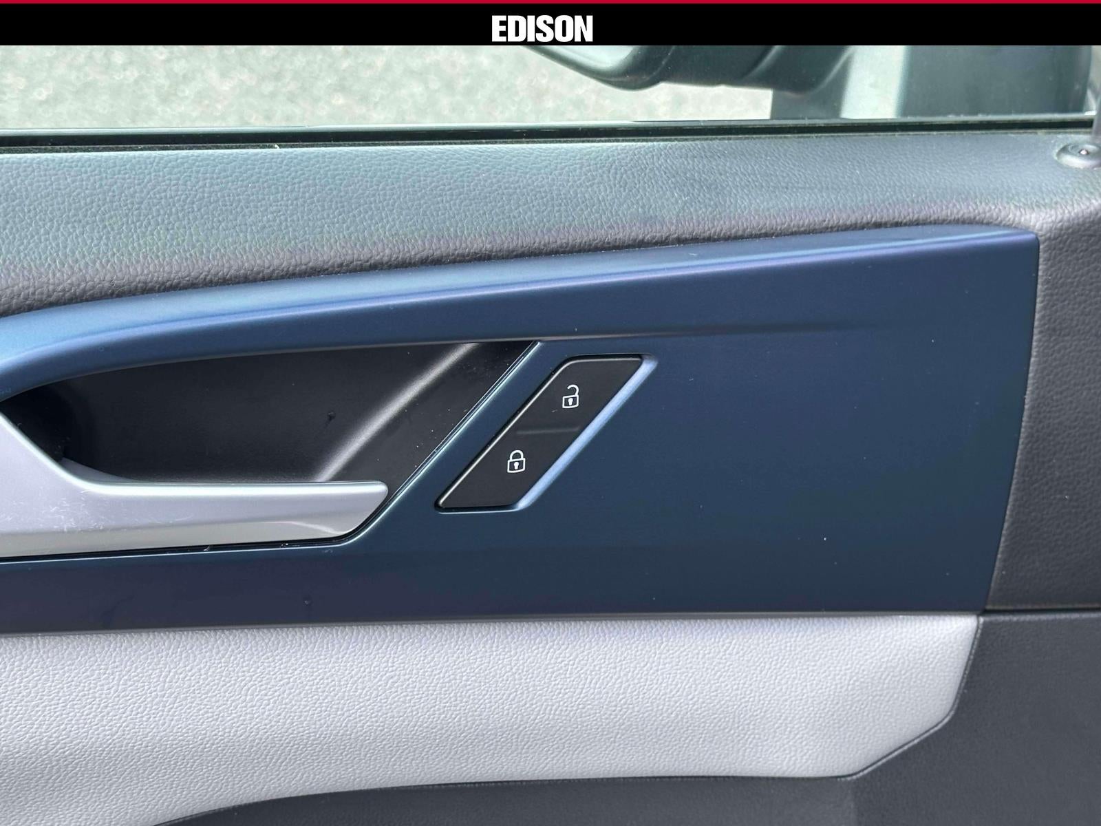 2023 Volkswagen Taos SE 4MOTION *Ltd Avail*