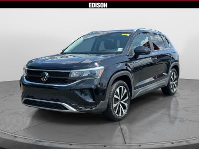 2023 Volkswagen Taos SE 4MOTION *Ltd Avail*