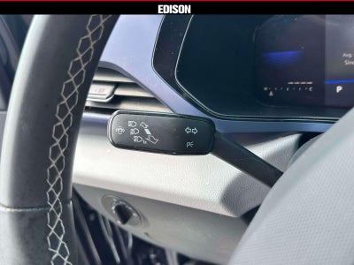 2023 Volkswagen Taos SE 4MOTION *Ltd Avail*