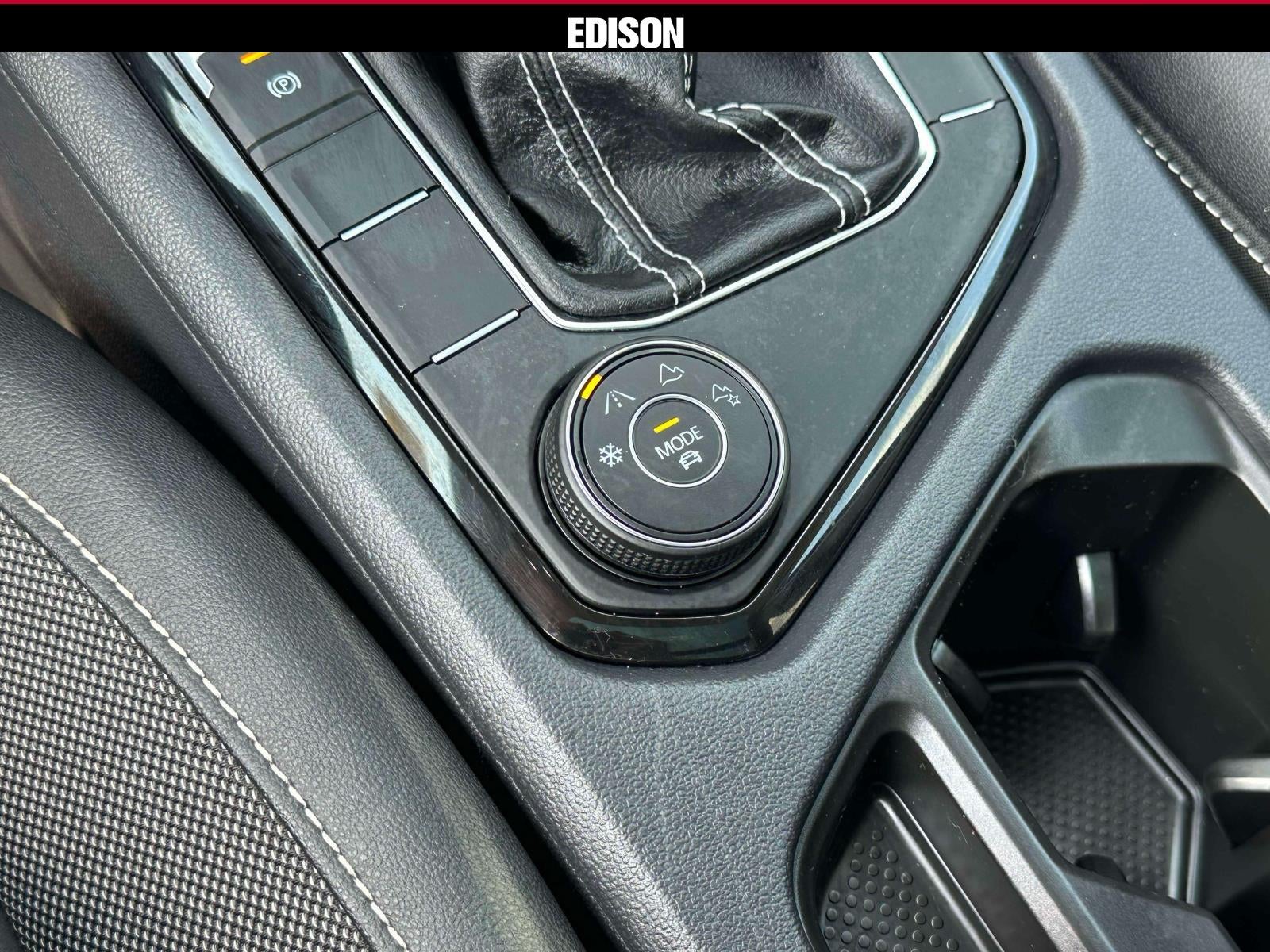 2023 Volkswagen Taos SE 4MOTION *Ltd Avail*
