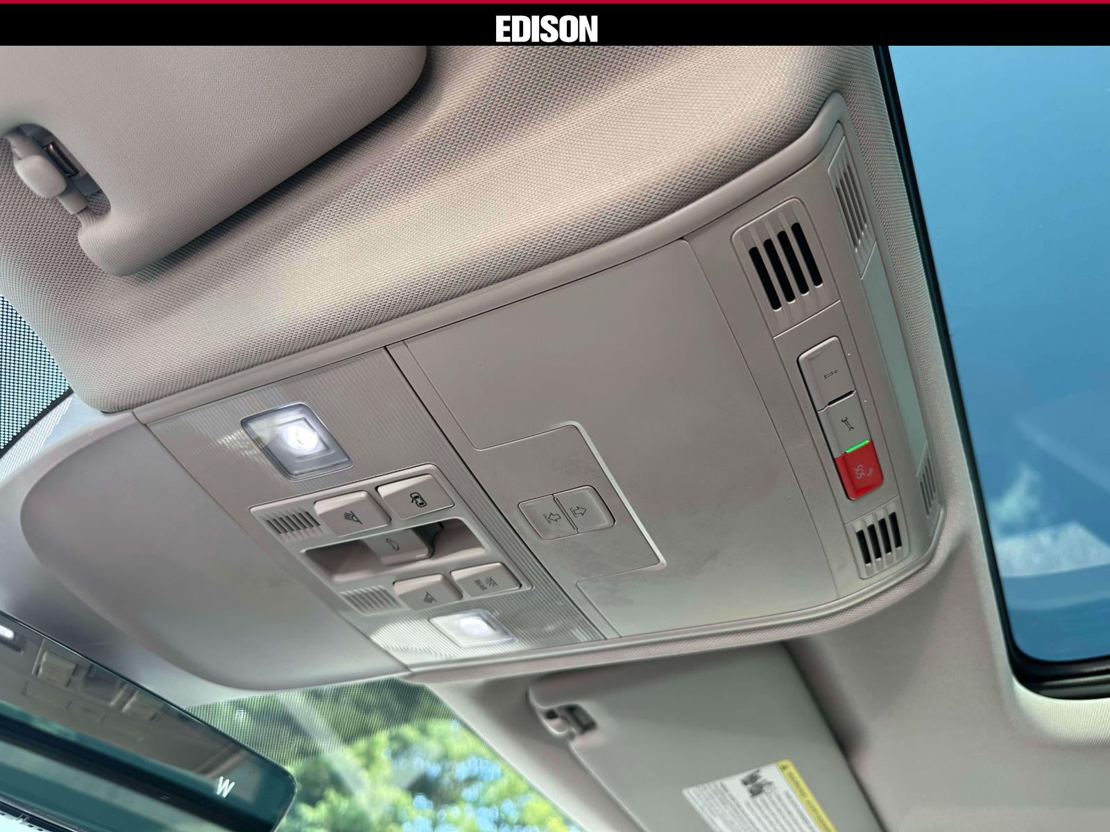 2023 Volkswagen Taos SE 4MOTION *Ltd Avail*