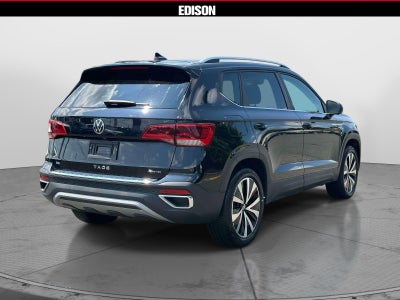 2023 Volkswagen Taos SE 4MOTION *Ltd Avail*