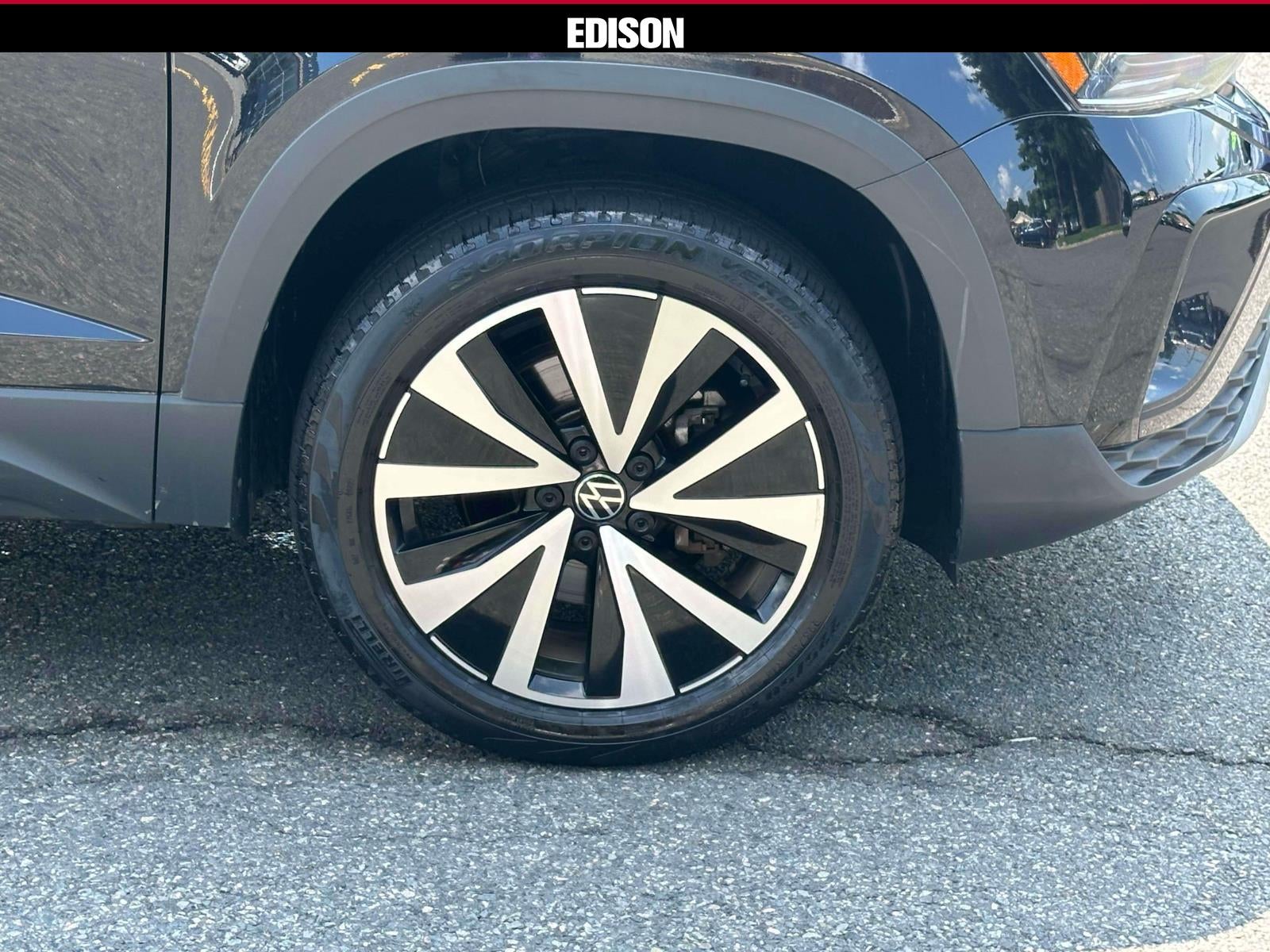 2023 Volkswagen Taos SE 4MOTION *Ltd Avail*