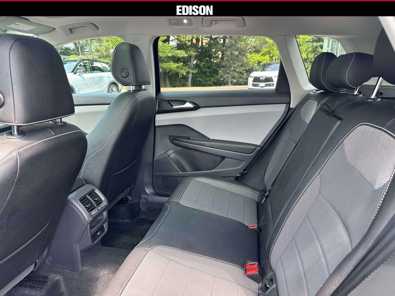 2023 Volkswagen Taos SE 4MOTION *Ltd Avail*