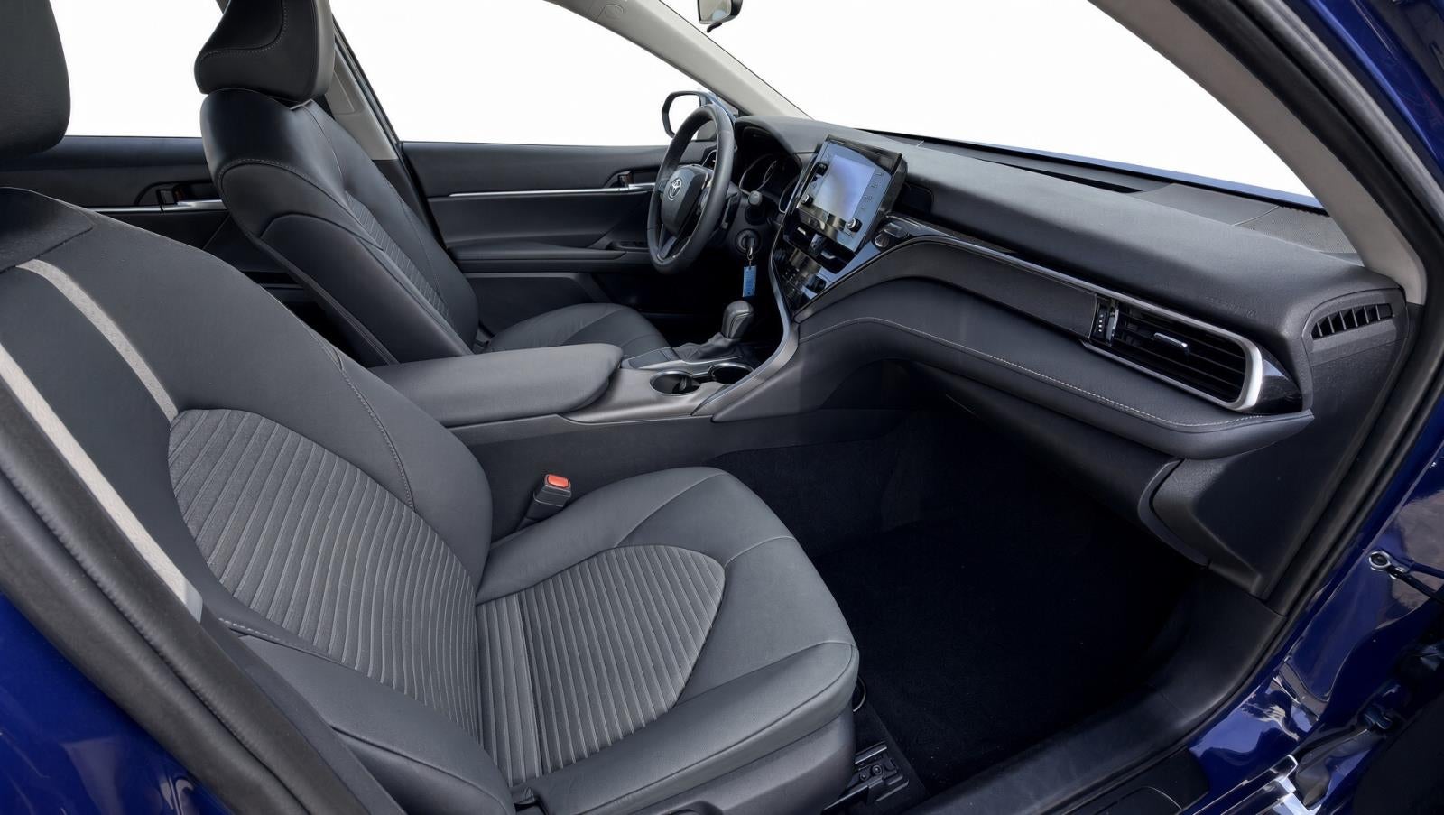 2024 Toyota Camry SE Auto (Natl)