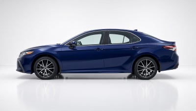 2024 Toyota Camry SE Auto (Natl)