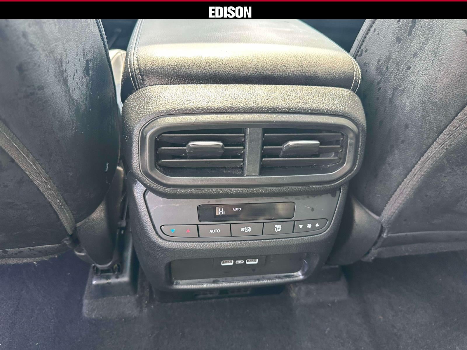 2023 Honda Pilot Touring AWD