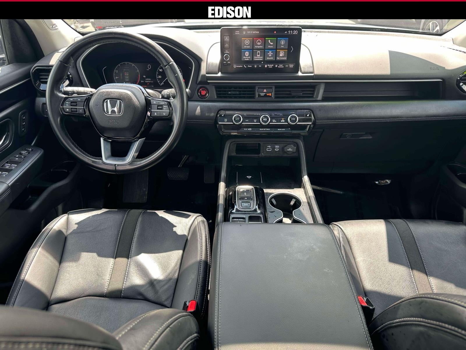 2023 Honda Pilot Touring AWD
