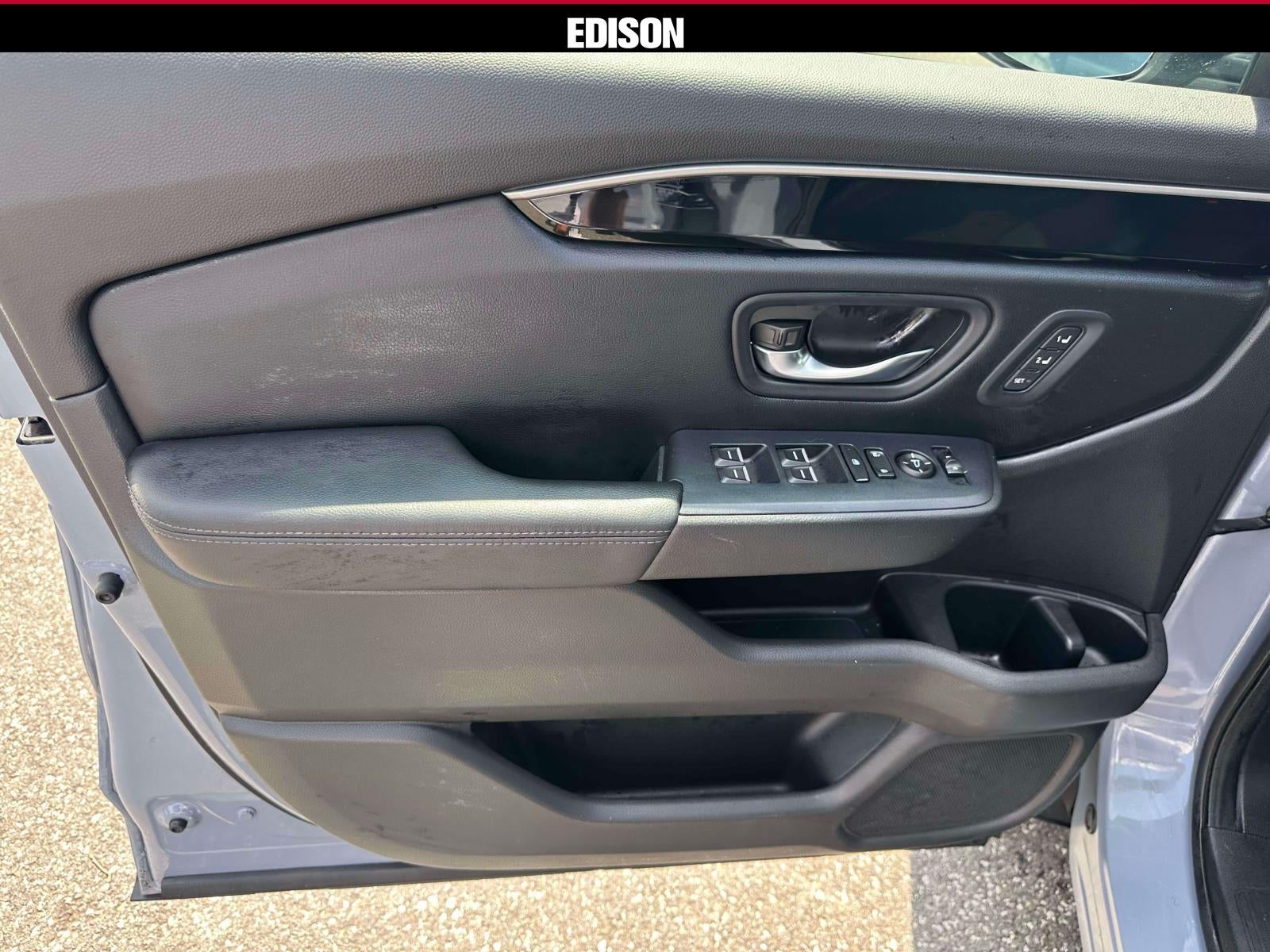 2023 Honda Pilot Touring AWD