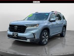2023 Honda Pilot Touring AWD