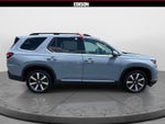 2023 Honda Pilot Touring AWD