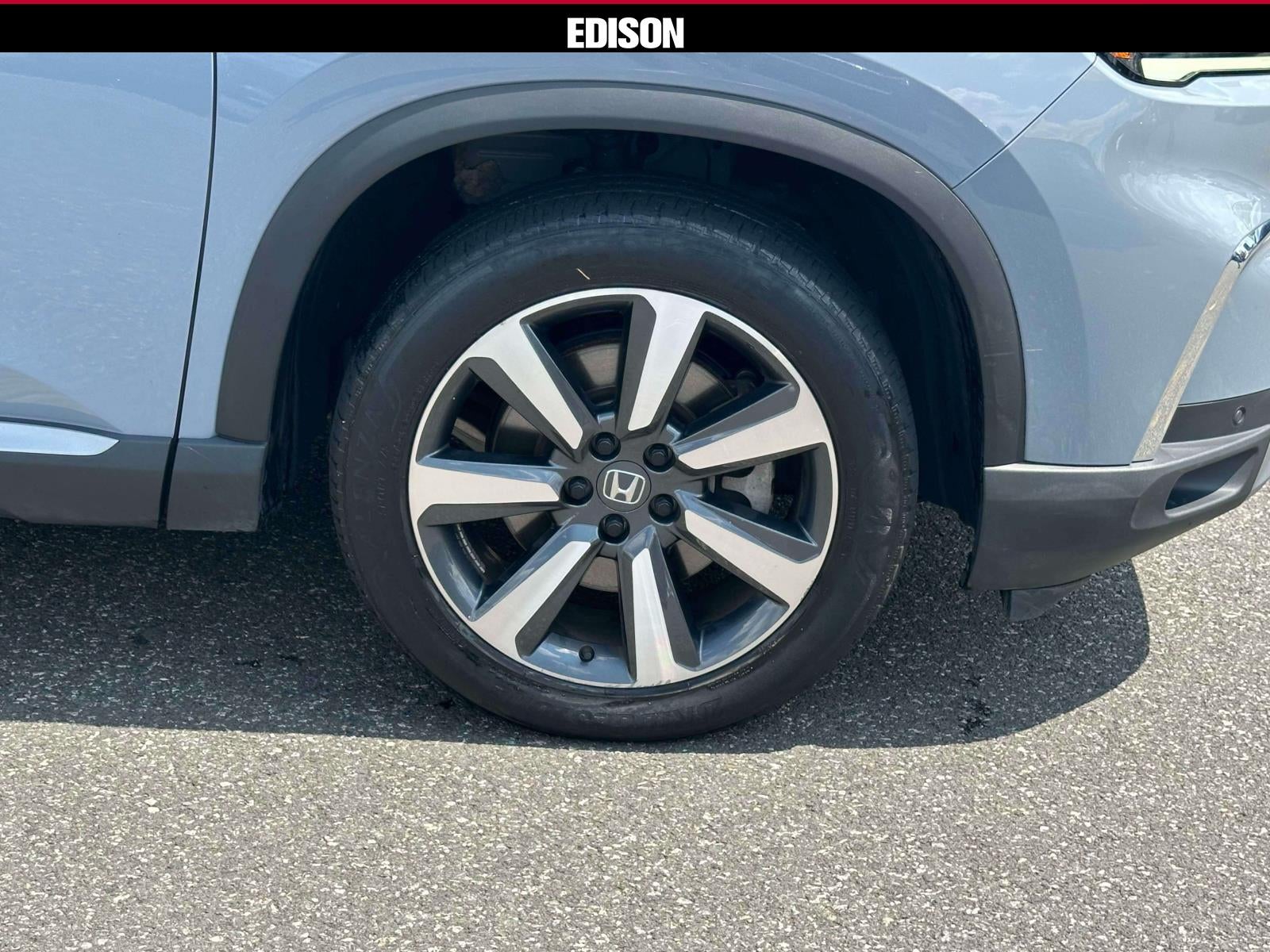 2023 Honda Pilot Touring AWD