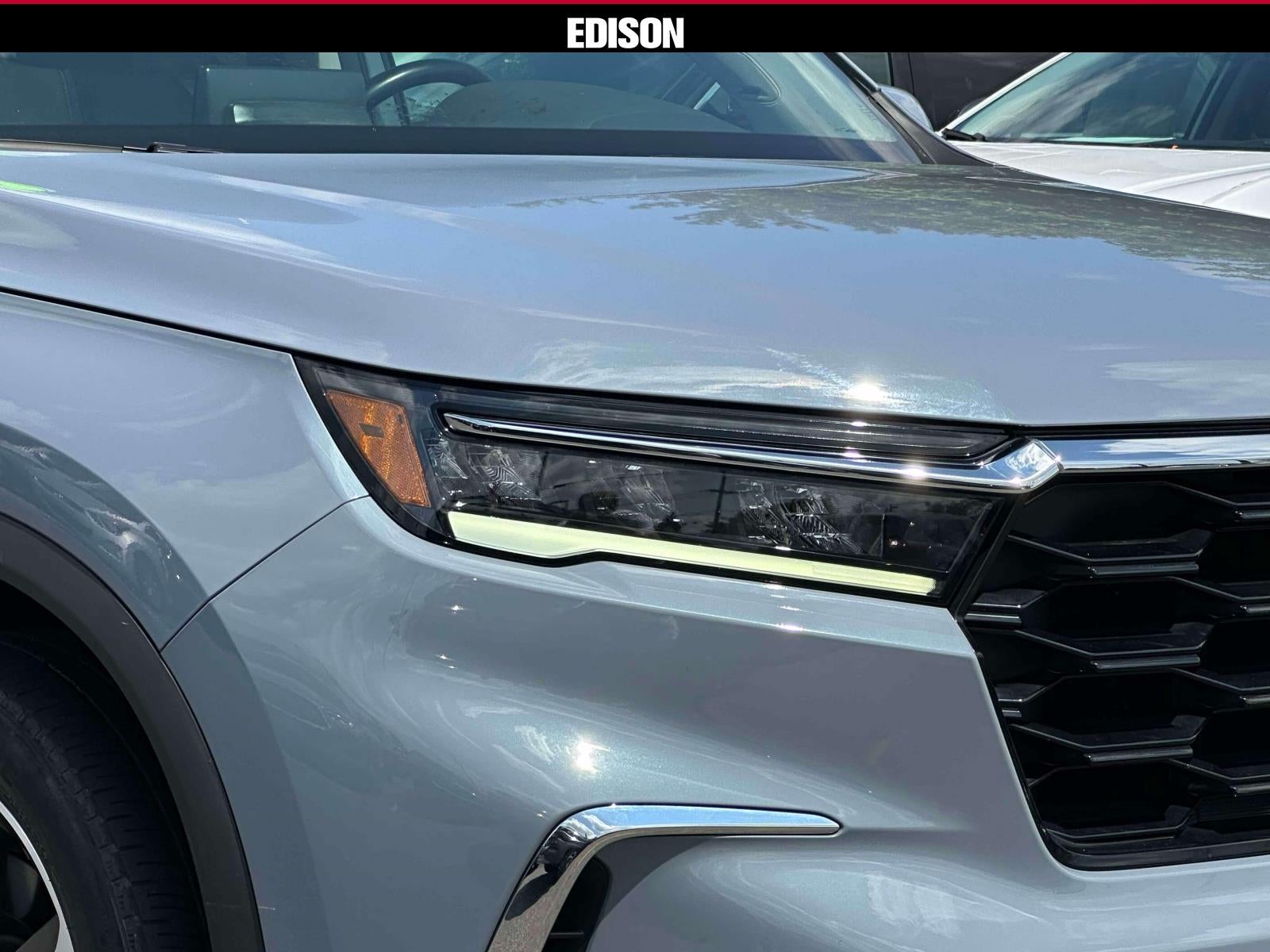 2023 Honda Pilot Touring AWD