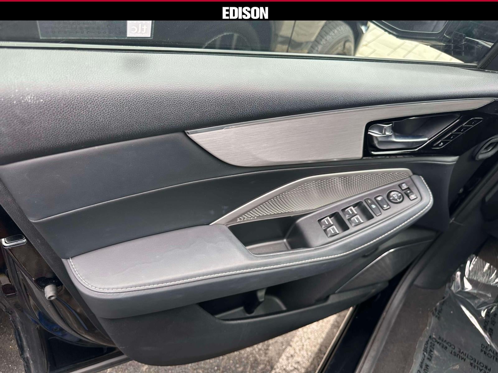 2023 Acura MDX SH-AWD w/Technology Package