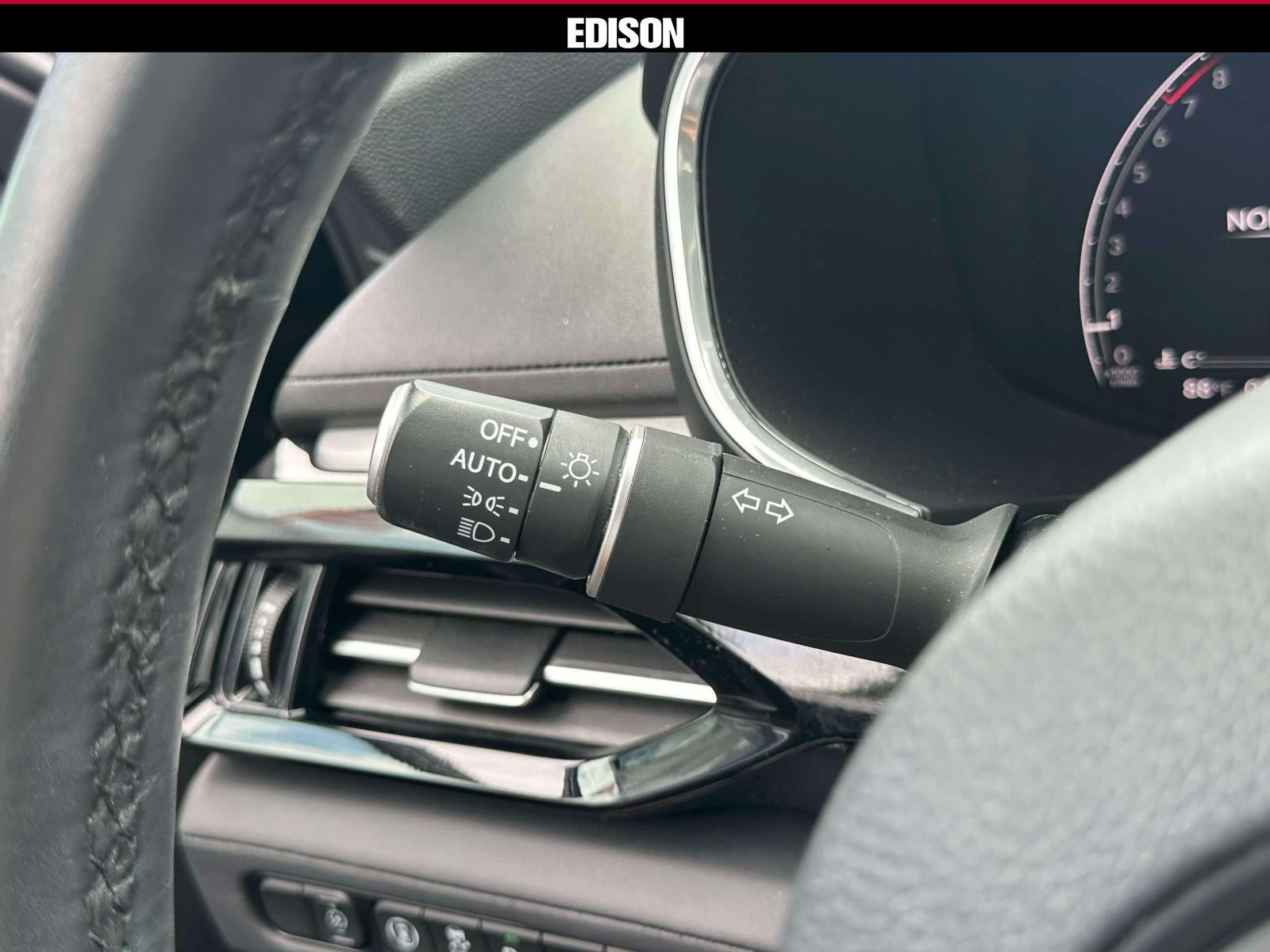 2023 Acura MDX SH-AWD w/Technology Package