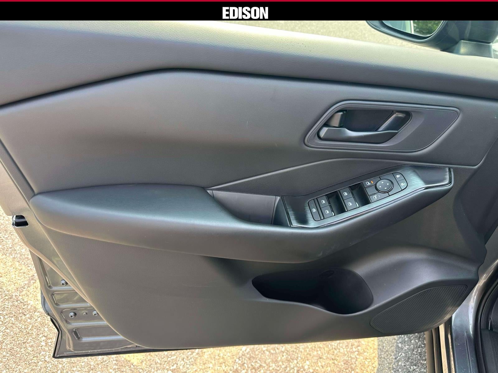 2026 Nissan Rogue AWD S *Ltd Avail*