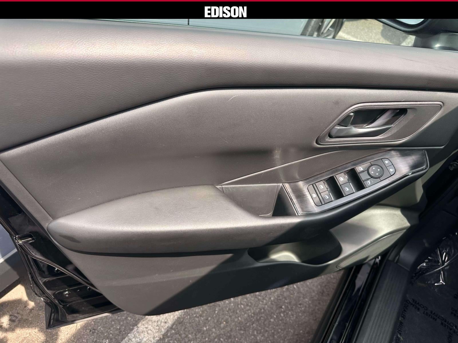 2026 Nissan Rogue AWD S *Ltd Avail*