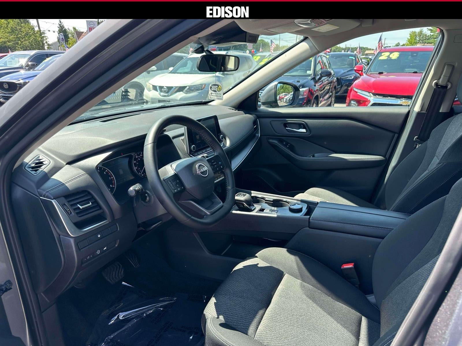 2026 Nissan Rogue AWD SV *Ltd Avail*