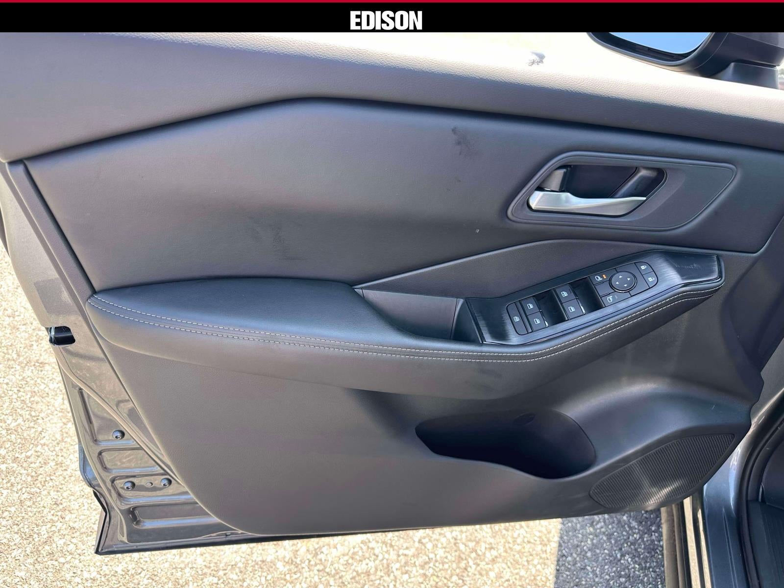 2026 Nissan Rogue AWD SV *Ltd Avail*