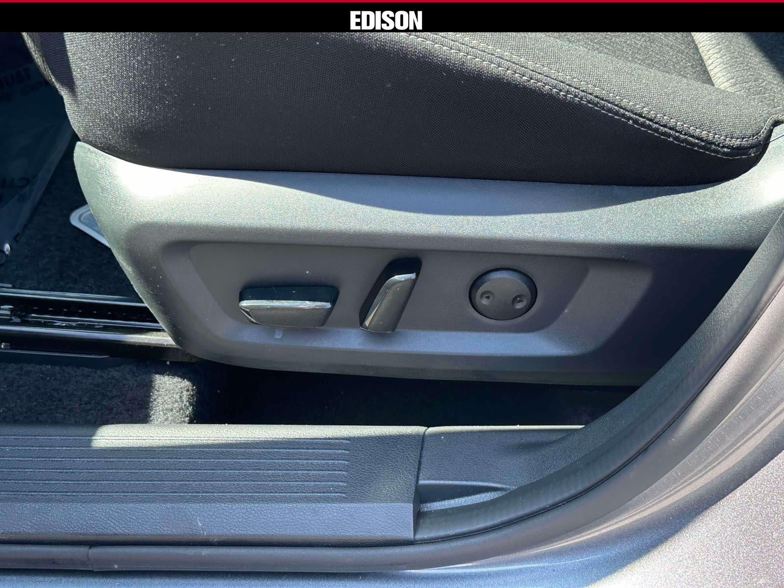 2026 Nissan Rogue AWD SV *Ltd Avail*