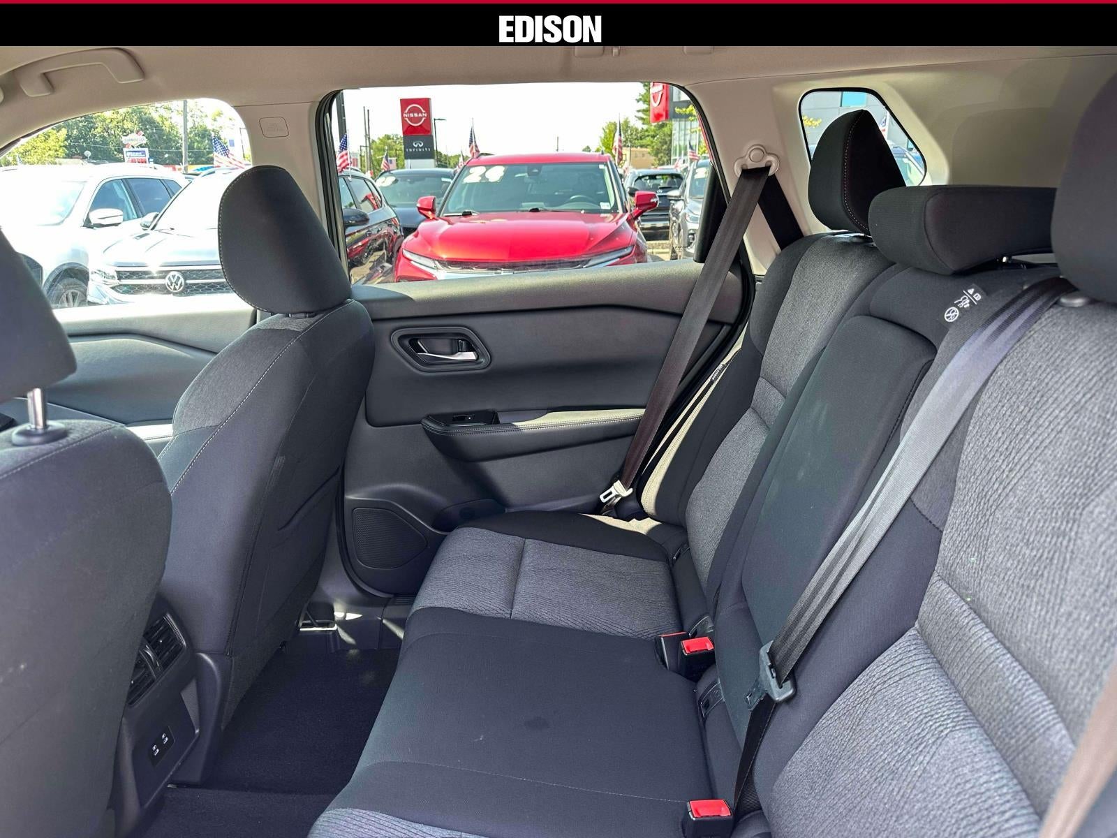 2026 Nissan Rogue AWD SV *Ltd Avail*