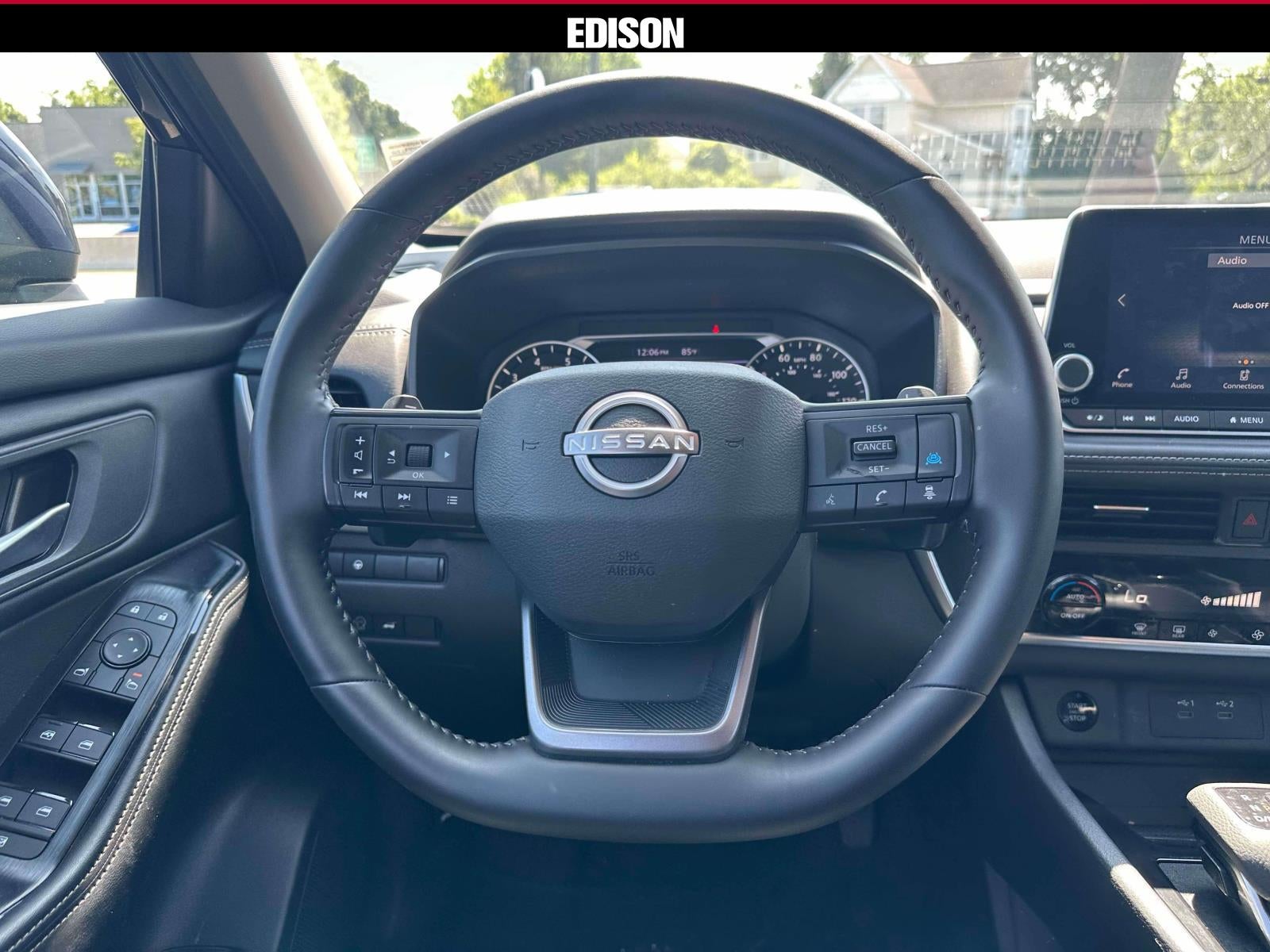 2025 Nissan Rogue AWD SV