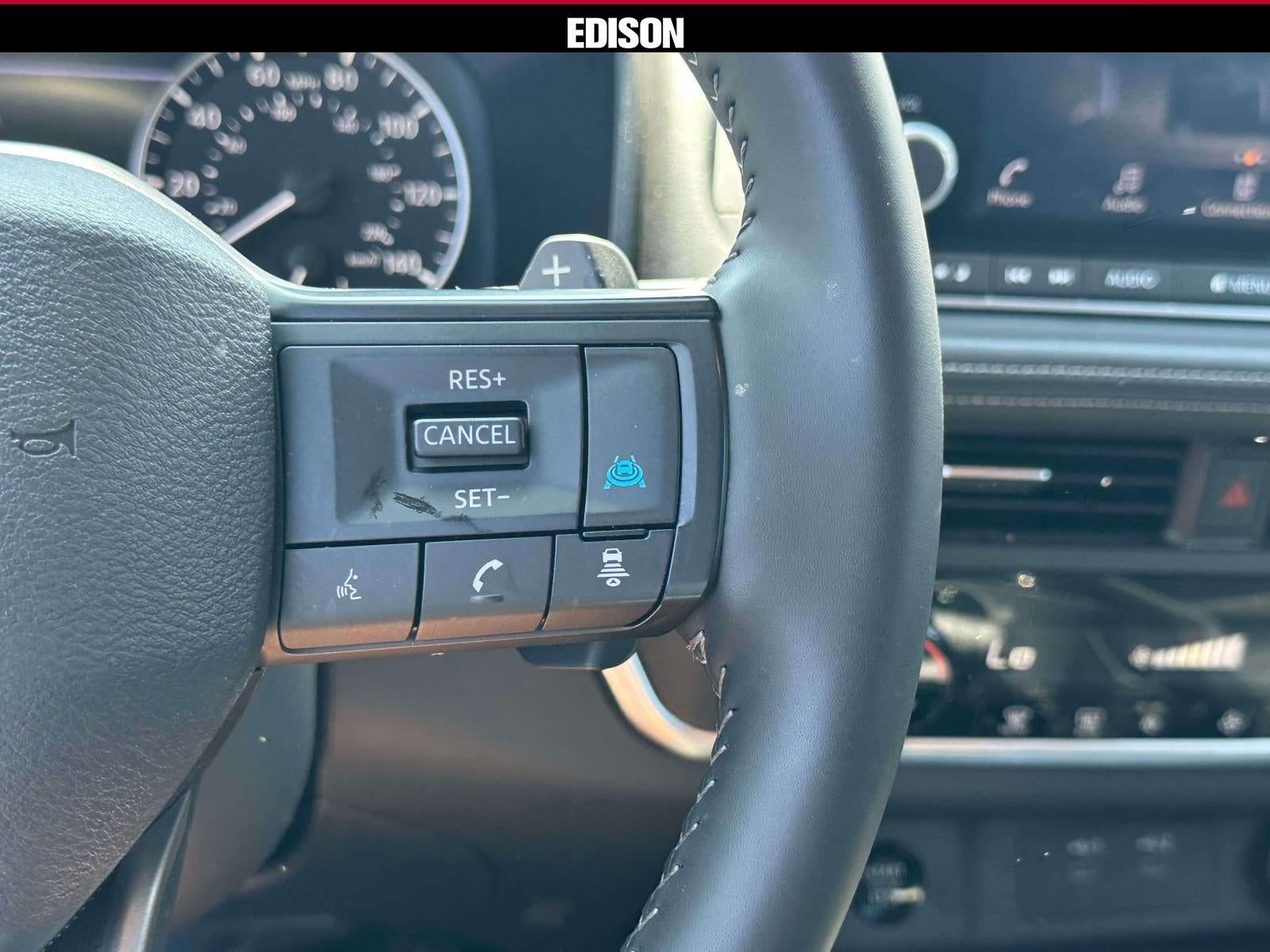 2025 Nissan Rogue AWD SV