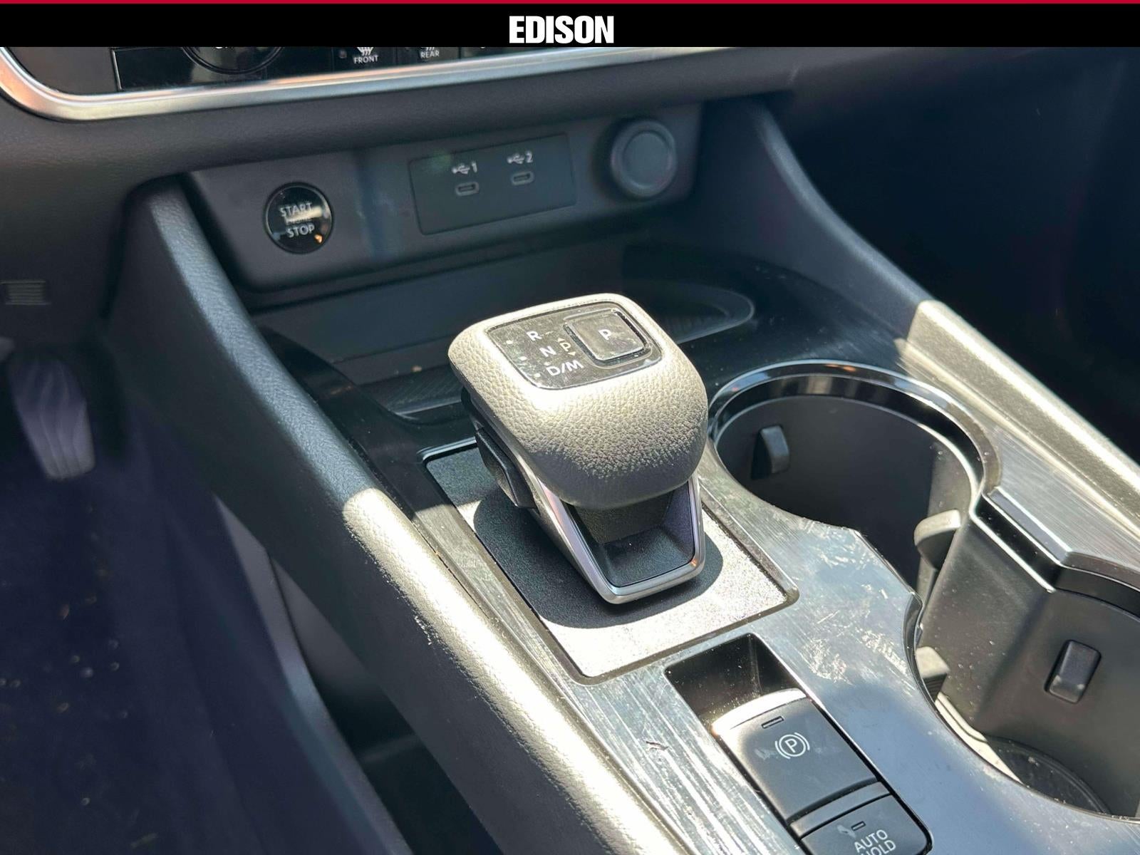 2025 Nissan Rogue AWD SV