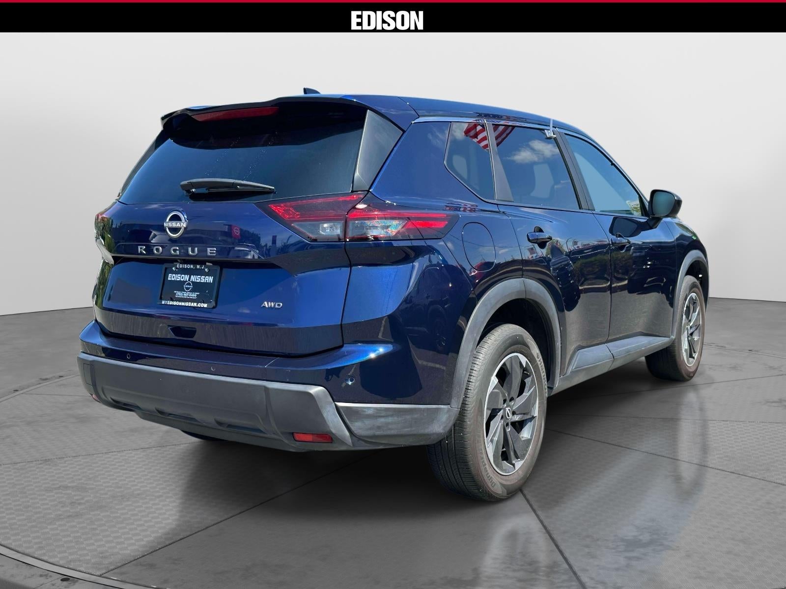 2025 Nissan Rogue AWD SV