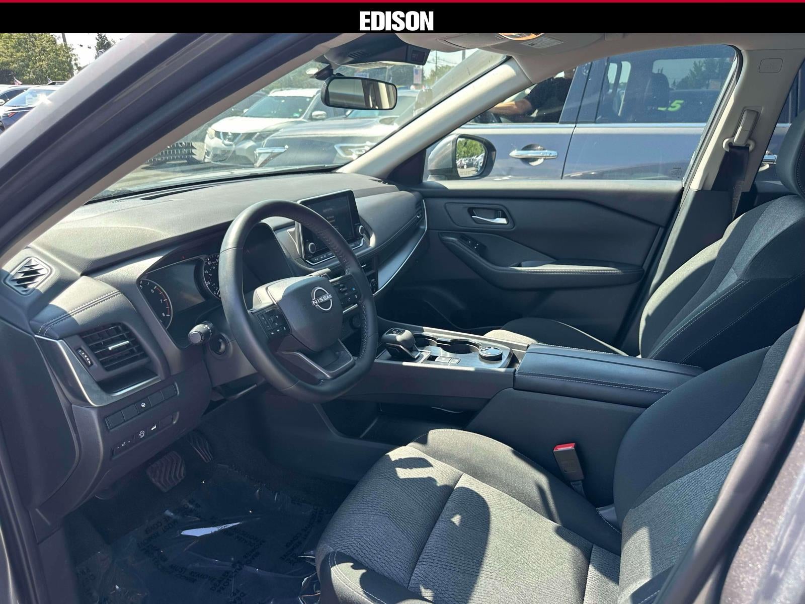 2026 Nissan Rogue AWD SV *Ltd Avail*