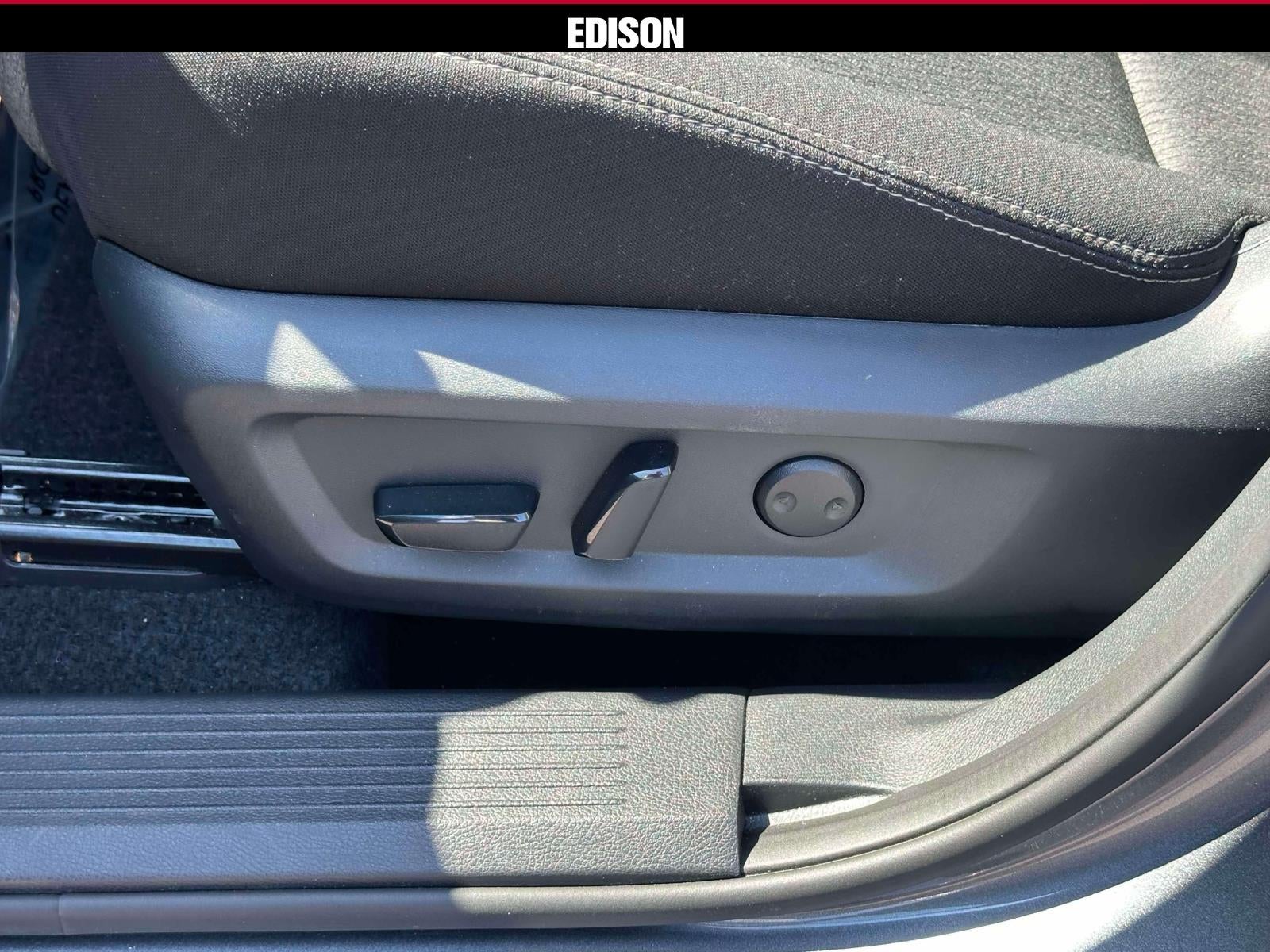 2026 Nissan Rogue AWD SV *Ltd Avail*