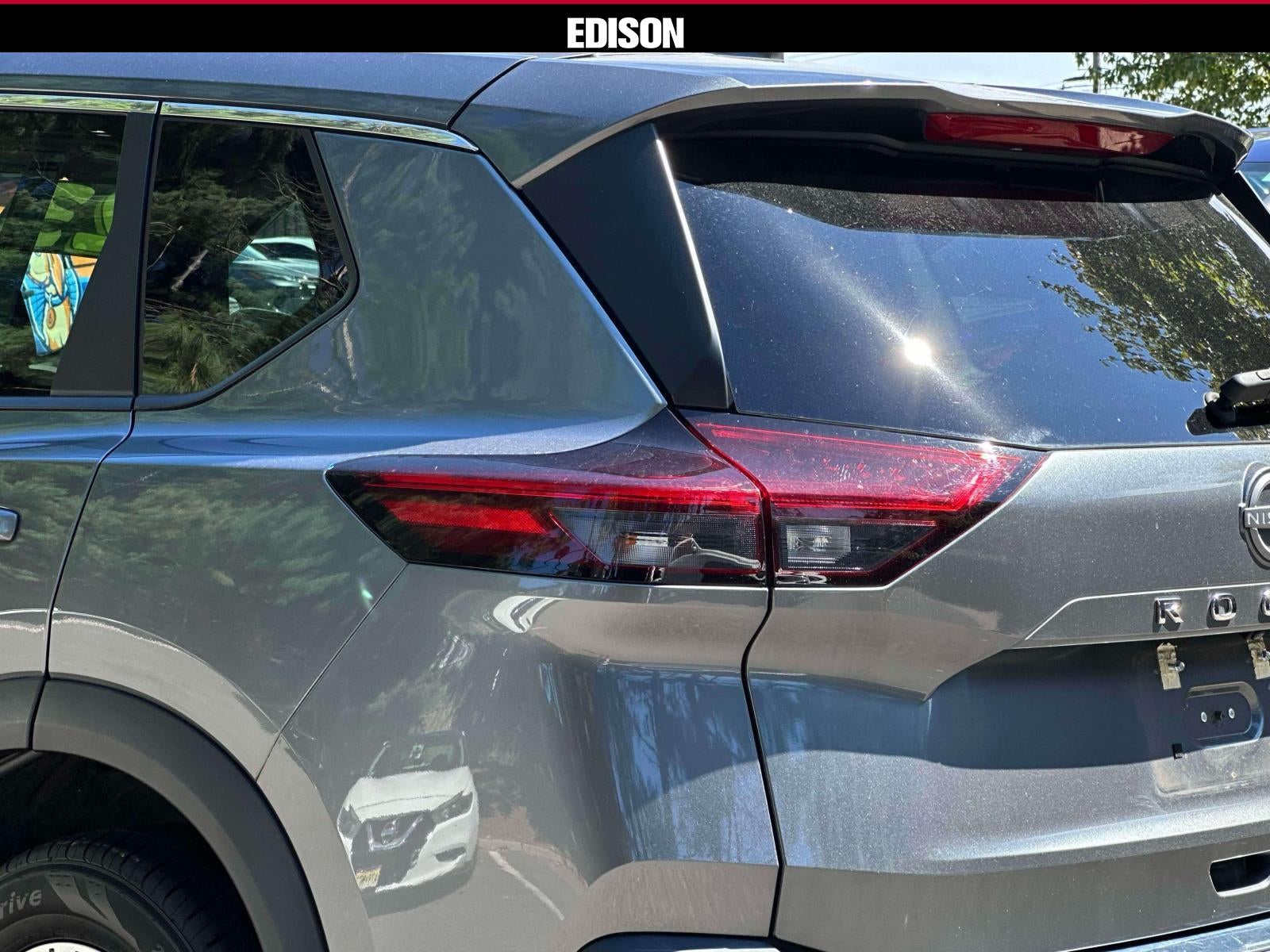 2023 Nissan Rogue AWD SV