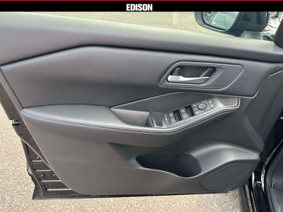 2026 Nissan Rogue AWD SV *Ltd Avail*