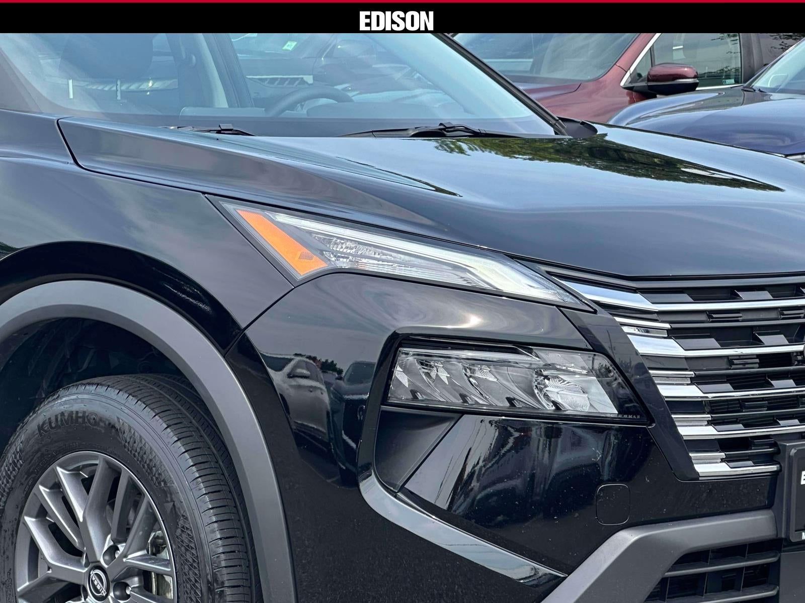 2026 Nissan Rogue AWD SV *Ltd Avail*