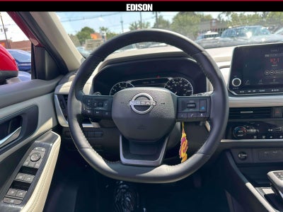 2025 Nissan Rogue AWD SV