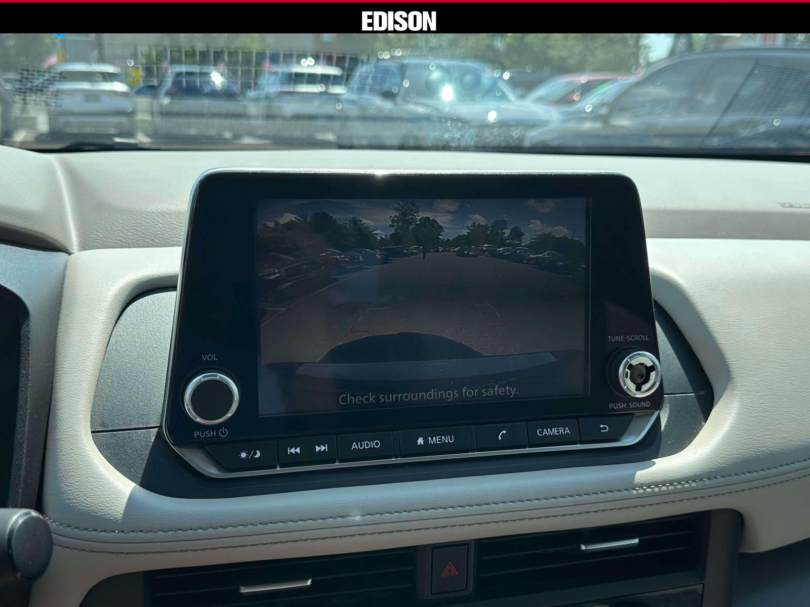 2025 Nissan Rogue AWD SV