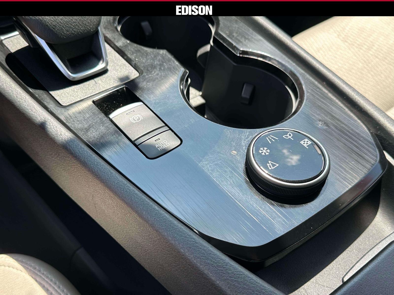 2025 Nissan Rogue AWD SV
