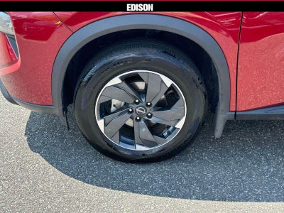2025 Nissan Rogue AWD SV