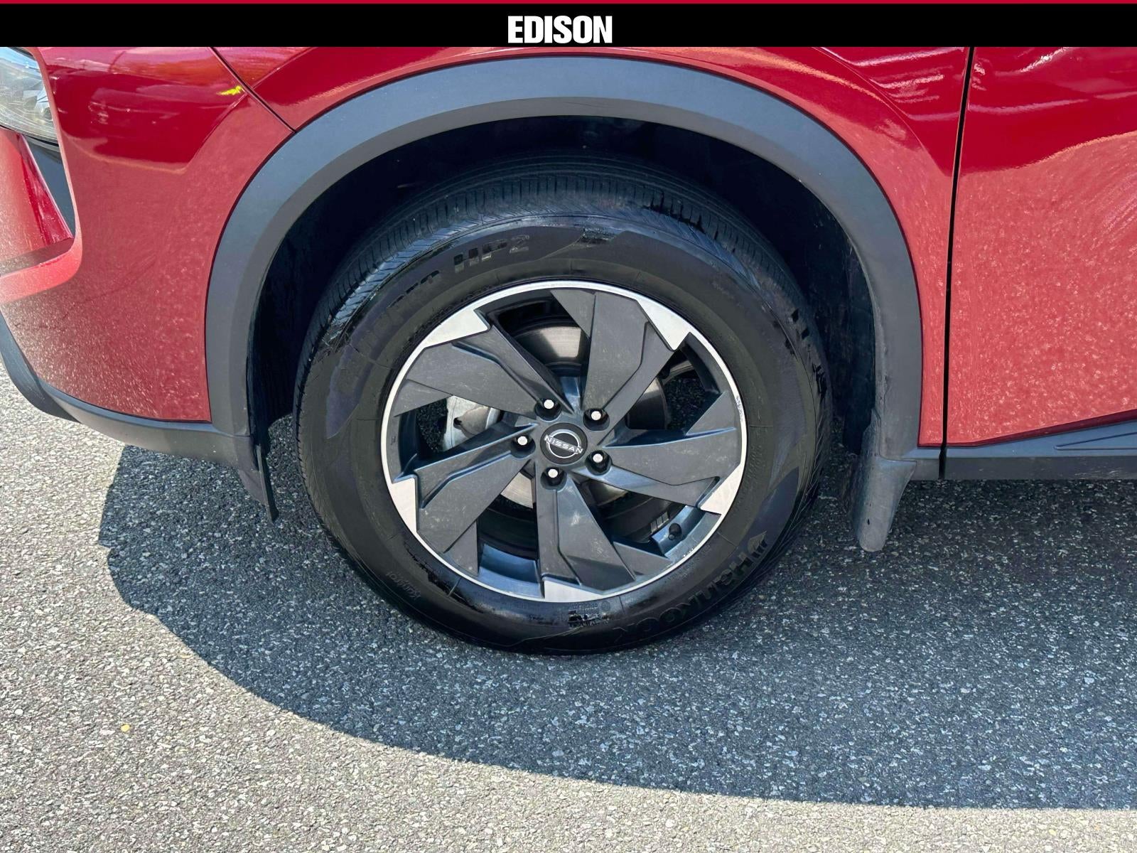 2025 Nissan Rogue AWD SV