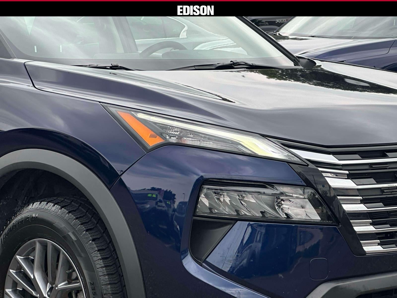 2026 Nissan Rogue AWD SV *Ltd Avail*