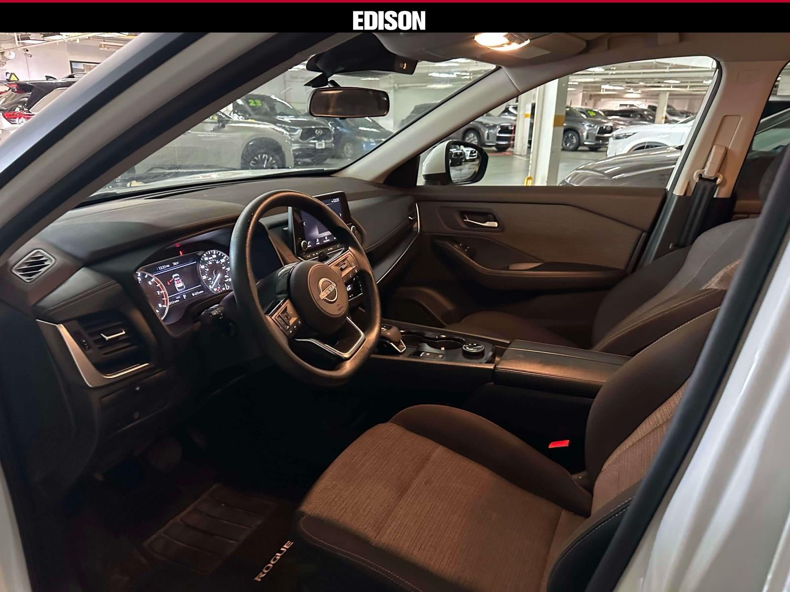 2023 Nissan Rogue AWD SV