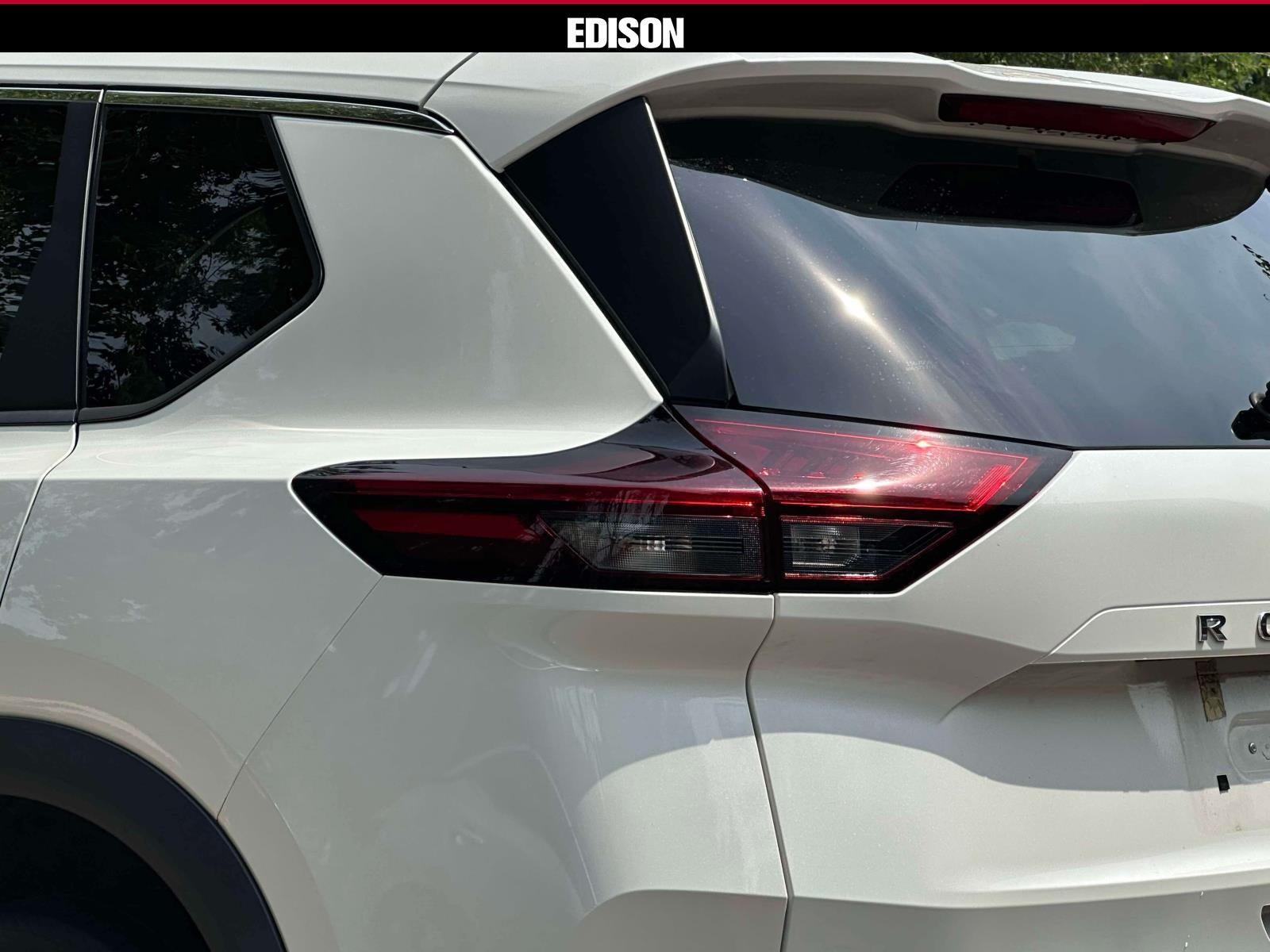 2023 Nissan Rogue AWD SV