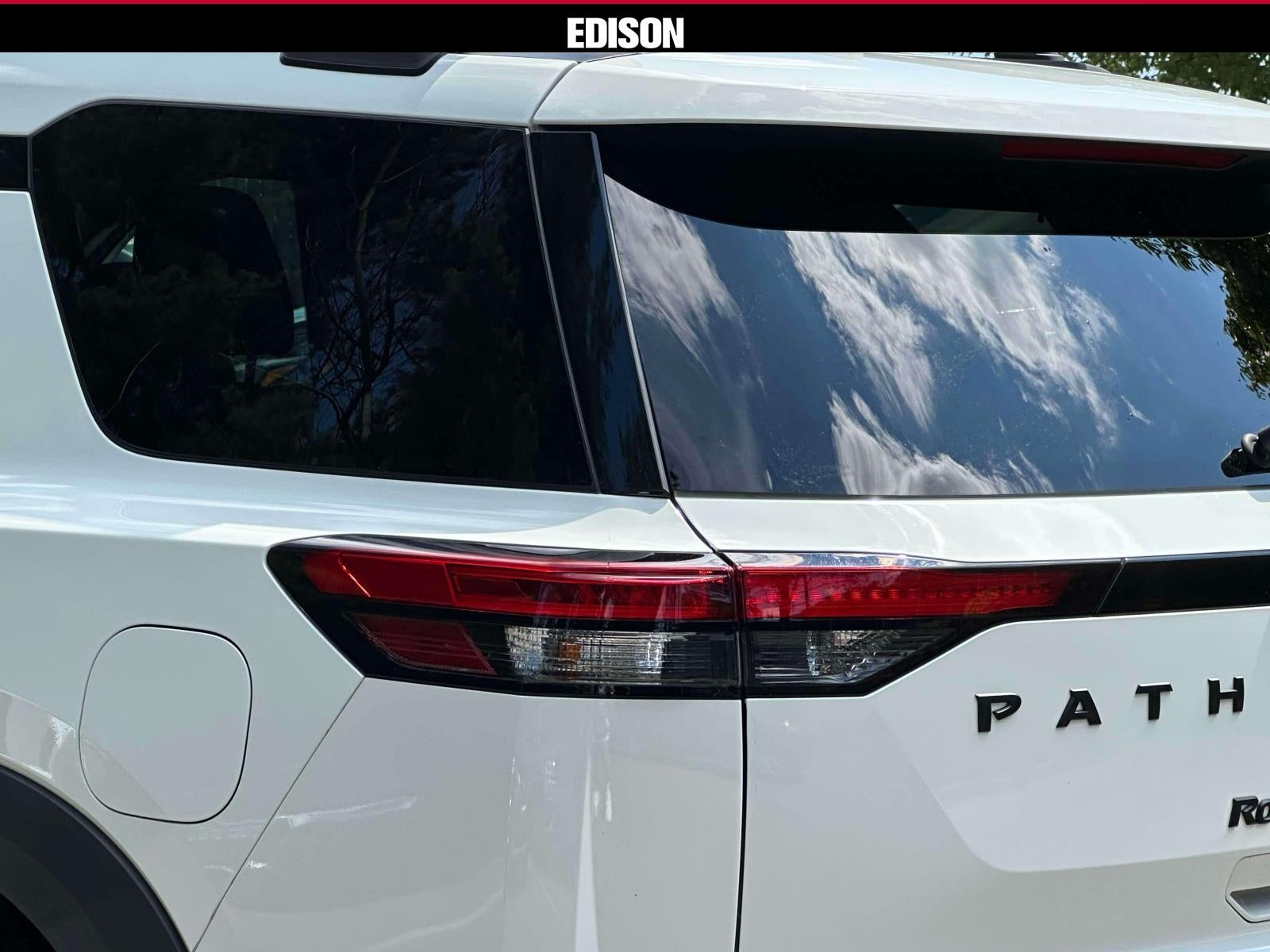 2023 Nissan Pathfinder Rock Creek 4WD