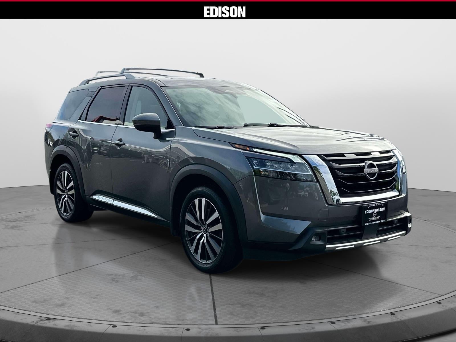 2022 Nissan Pathfinder