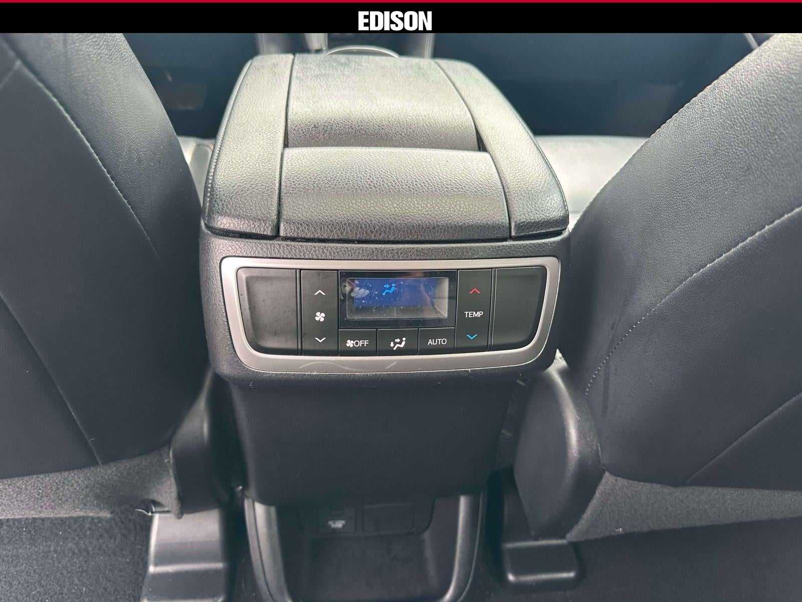 2019 Toyota Highlander SE V6 AWD (Natl)
