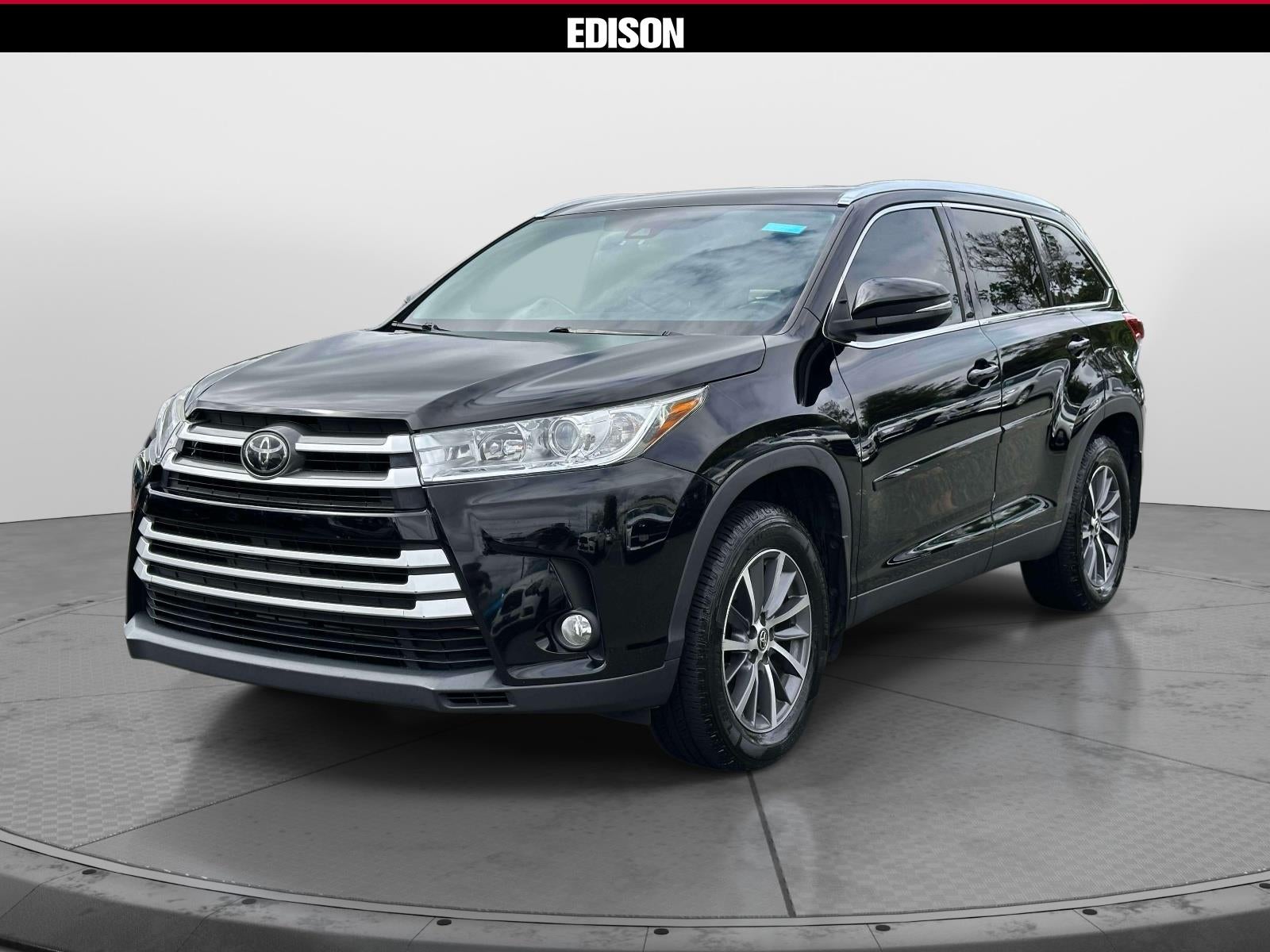 2019 Toyota Highlander SE V6 AWD (Natl)