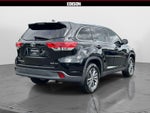 2019 Toyota Highlander SE V6 AWD (Natl)
